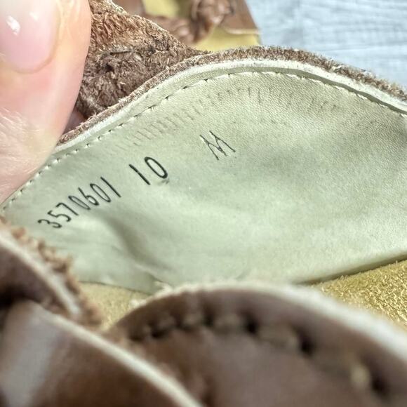 VNT Leather Woven Braided Brown Slip On Sandals Slides Size 10 Fishman Aesthetic - Picture 2 of 8